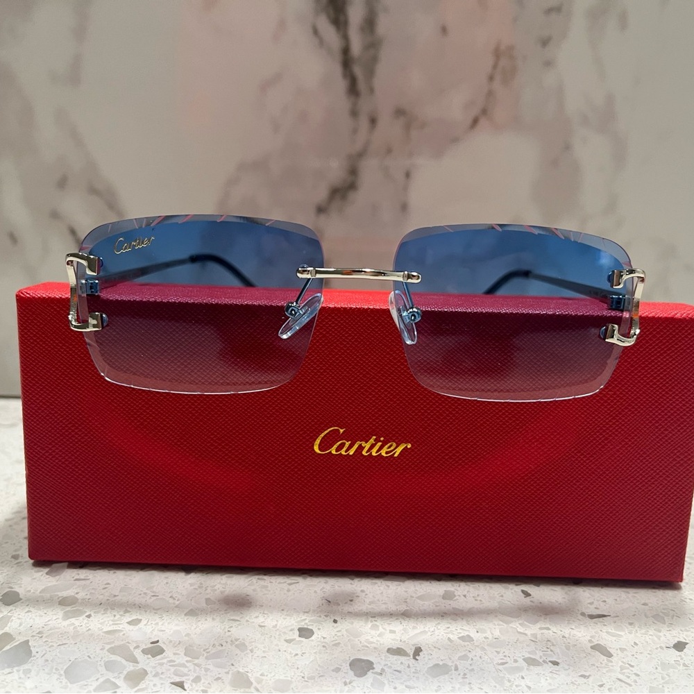 Luxury glasses for $165 to $200 avalible now! Dm for offers😁 summer discountnow
